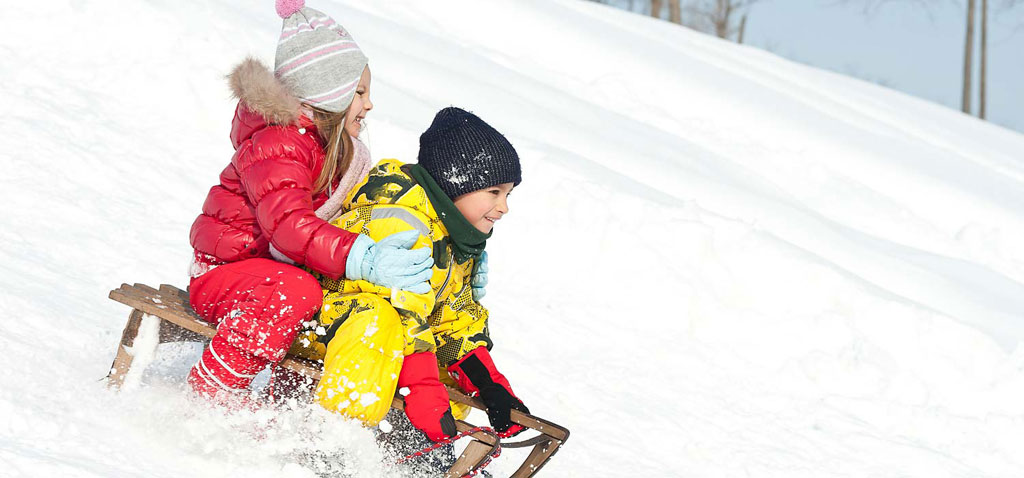 Familien Winter Erlebnis Urlaub in der Ötztal Region
